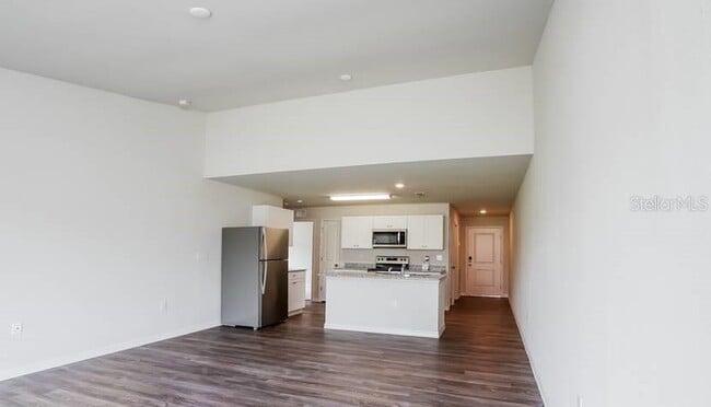 Photo - 18304 Gibraltar Ln