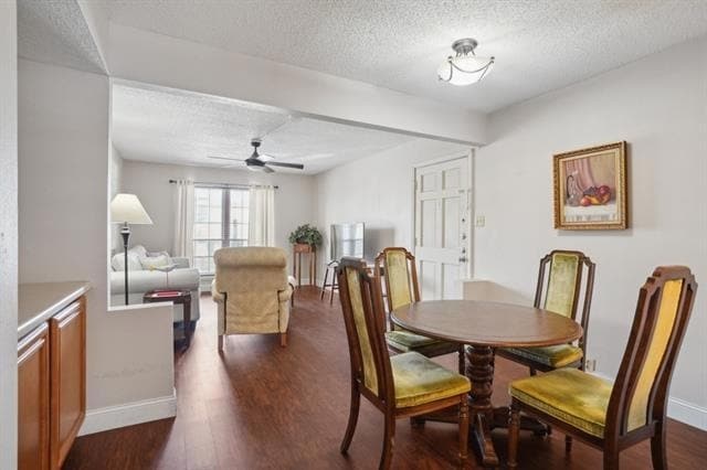 Photo - 3320 N Arnoult Rd Unidad 231