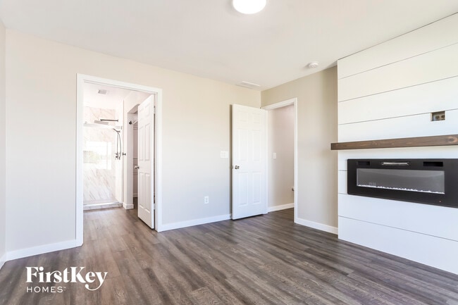 5569 Jebel Ct
