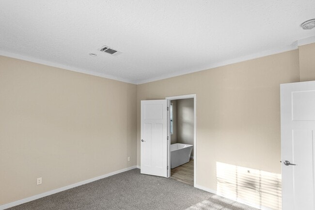 Photo - 7662 Monongahela Ave