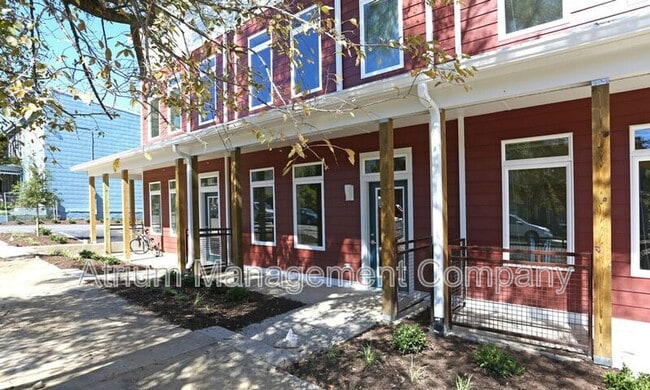 Building Photo - 3611 E Marshall St Rental