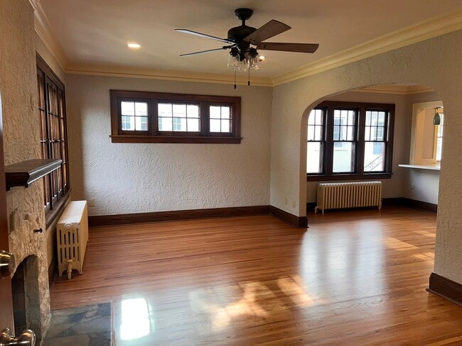 Photo - 2114 Randolph Ave