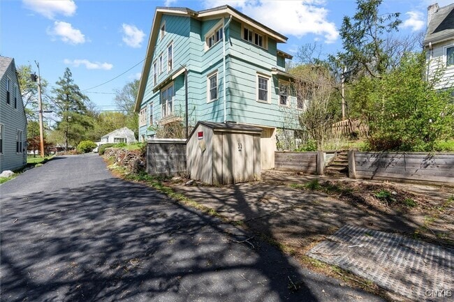 Building Photo - 114 Phelps Pl Rental