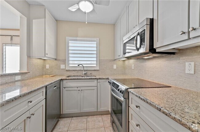 Building Photo - 490 Broad Ave S Unit H490 Rental