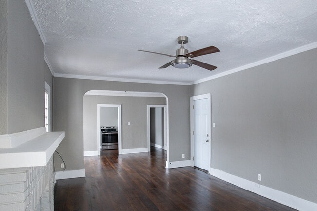 Photo - 501-503 W Norman Unidad 1