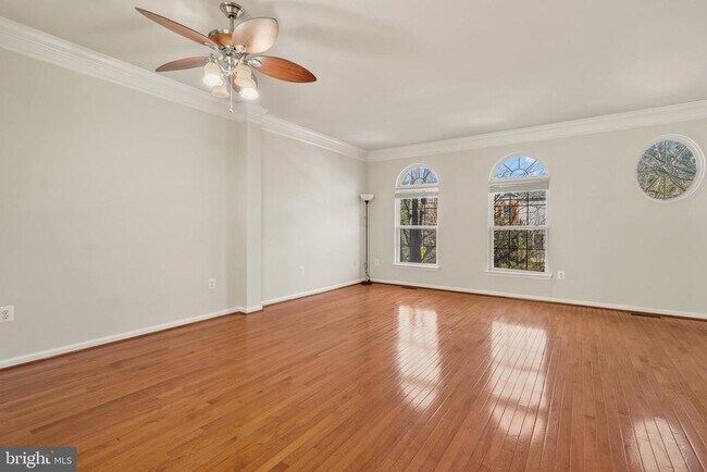 Photo - 4505 Henley Pl