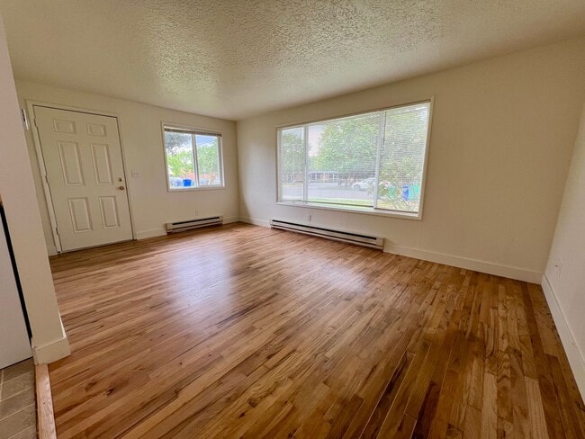 Photo - Charming 2-Bedroom Apartment in SE Portland!
