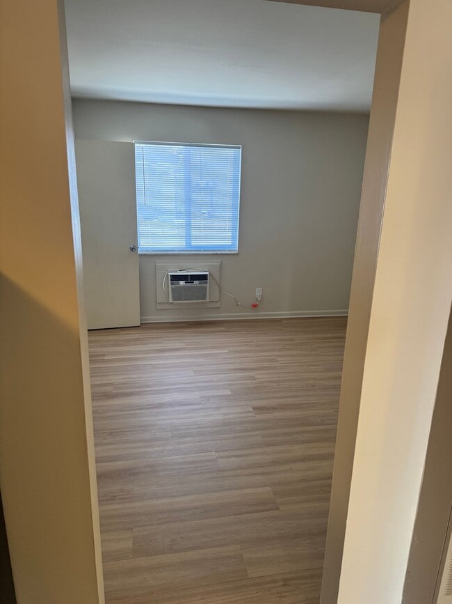 Photo - 403 E Washington St