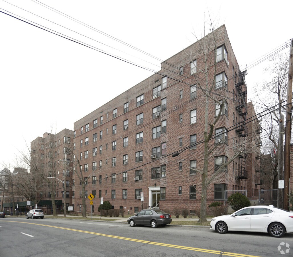 Gedney House - Gedney House