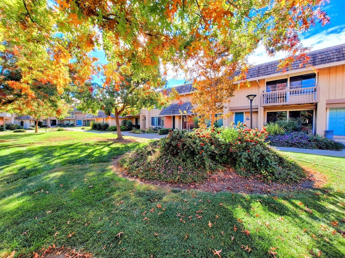 Photo - 4628 Adobe River Ct
