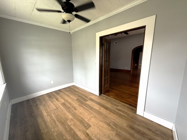 Photo - Historic 2-Bed Home in Downtown LC with Original Hardwood Floors and High Ceilings