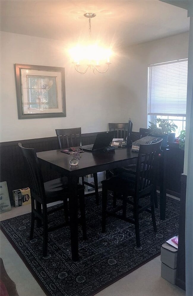 Photo - Spacious, 2 Bed 1 Bath Condo In Fantastic Mclean Chase Location – Minutes To Tysons