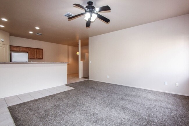 Photo - 4400 N Phillip Dr Unit #B