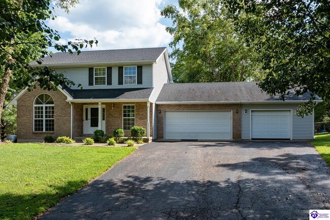 Photo - 119 Charlotte Cir House