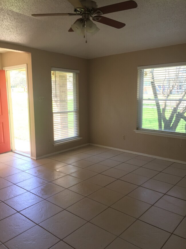 Photo - 354 Spring Branch Ln