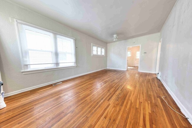 Photo - Available Aug 7th - Very nice single family home with refinished hardwood and a very large open l...