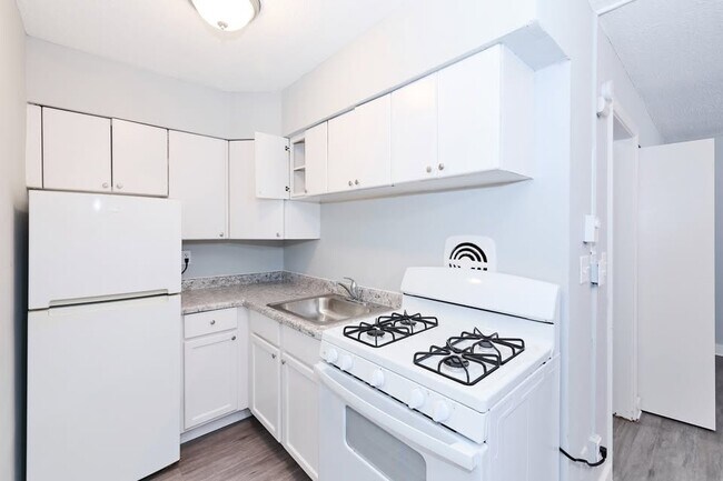 Photo - Parkline Flats