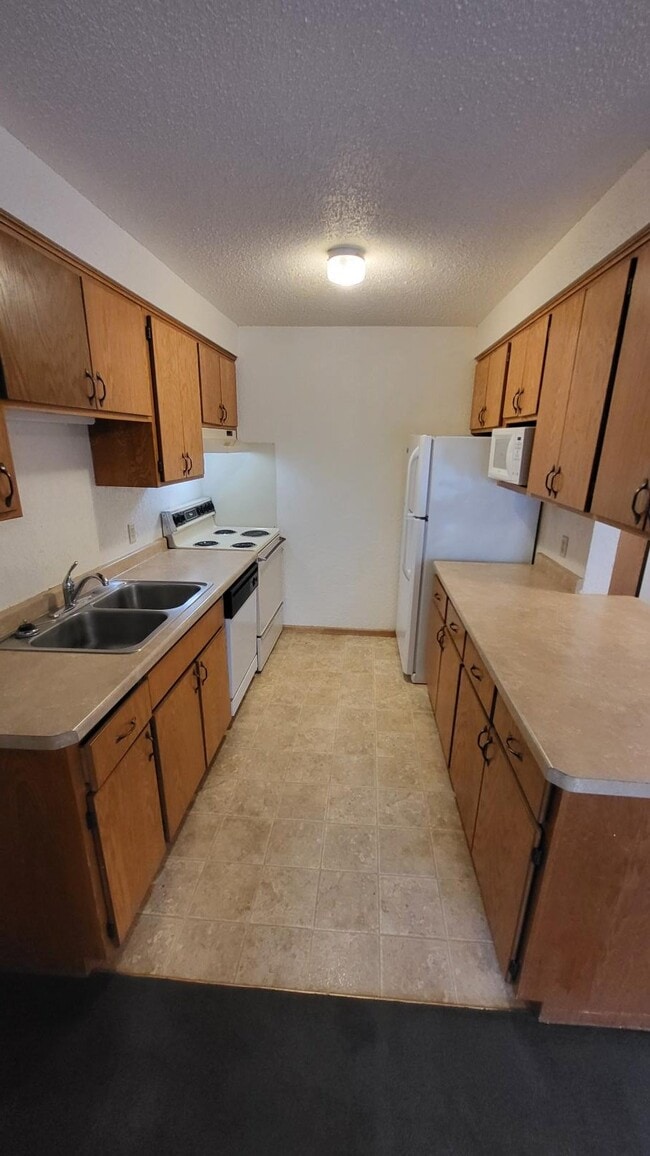 Photo - 819 6th Ave S Unit 203