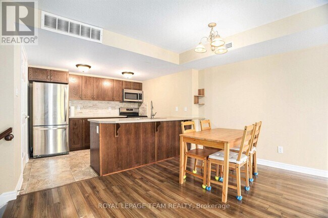 Photo - 283 Titanium Private