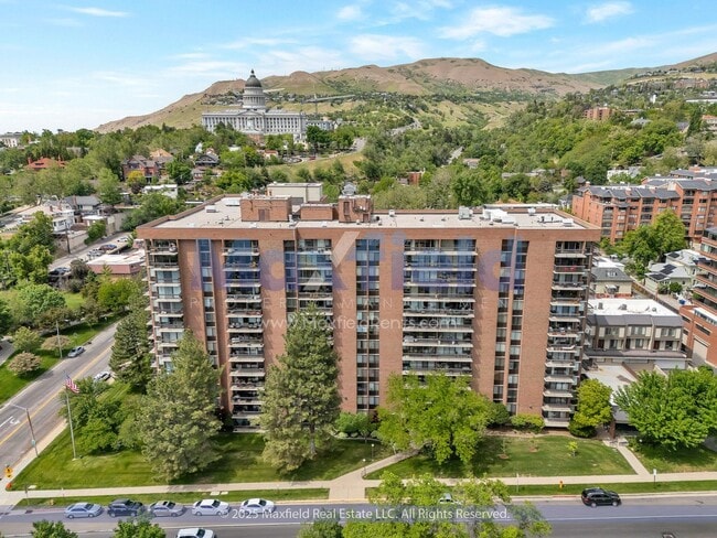 Photo - NEWLY REMODELED FLOORING!! Salt Lake City ...