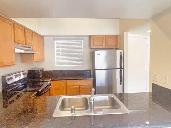 Photo - 1065 W 1st St Unit Apt 204