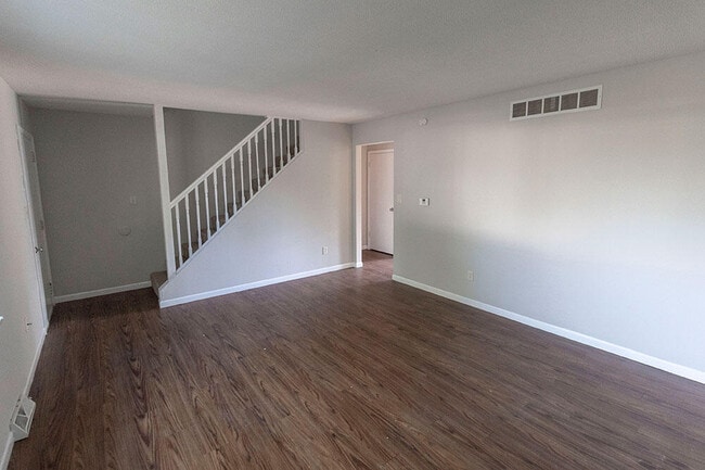 Photo - 1305 N Golf Blvd