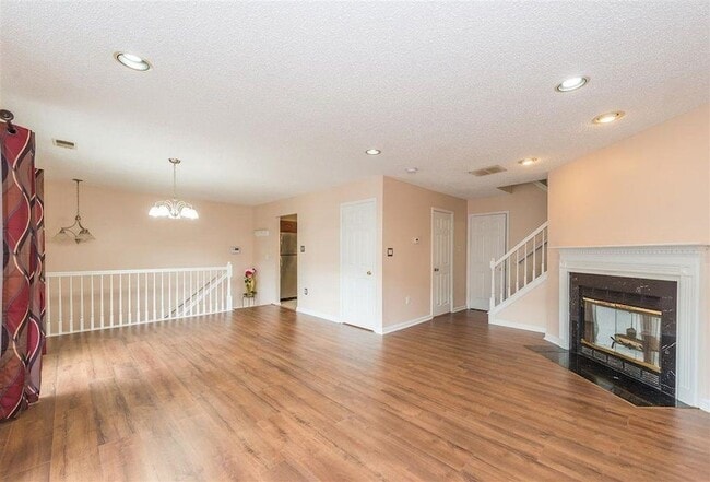 Photo - 45 Dogwood St Unit 13P