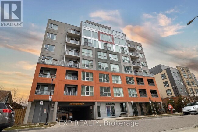 Photo - 321 Spruce St Unit 211