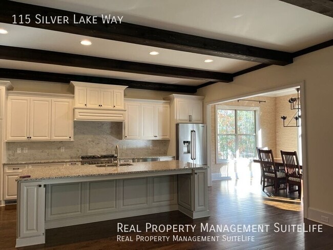 Photo - 115 Silver Lake Way