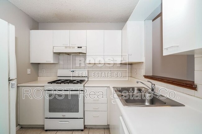 Photo - 165 Macfalls Way