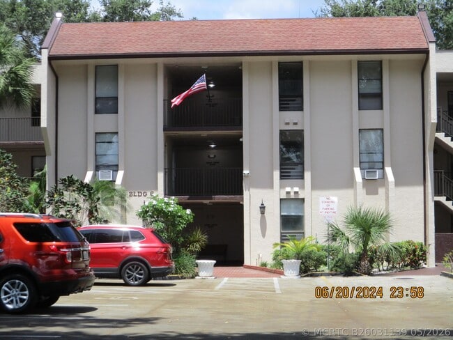 Building Photo - 6751 N University Dr Unit 320