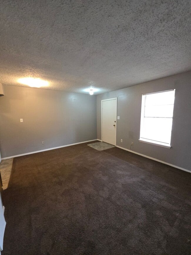 Photo - 218 Sequoyah Way Unit 2