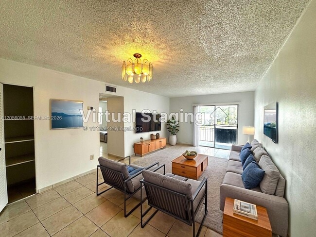 Building Photo - 888 NE 132nd St Unit 207