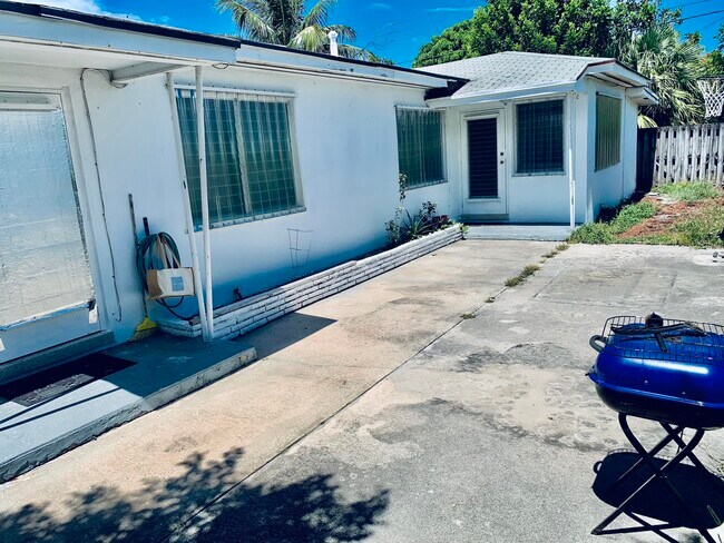 Photo - 1420 N Federal Hwy