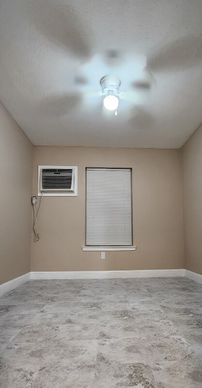 Photo - 1001 Lobitt St Unit 4