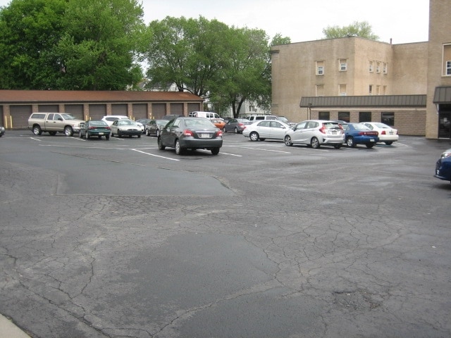 Building Parking Lot (Spaces Negotiable) - Ridgeview Apartments