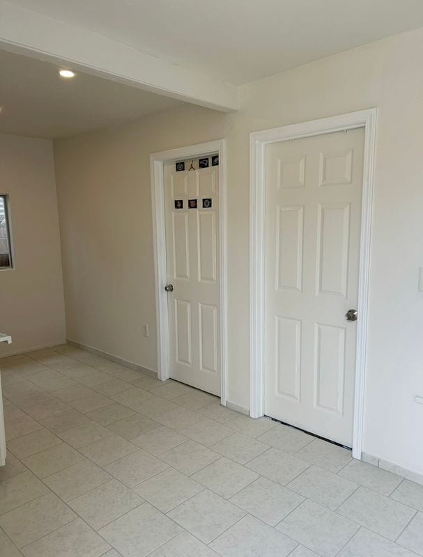2624 Live Oak St