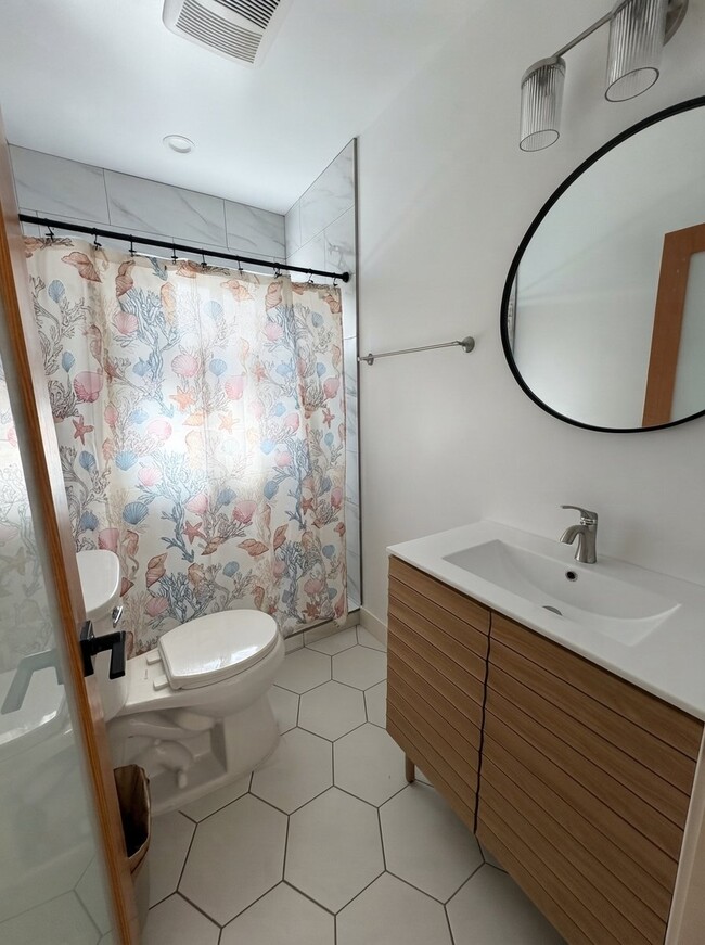 Photo - 4628 W 64th St