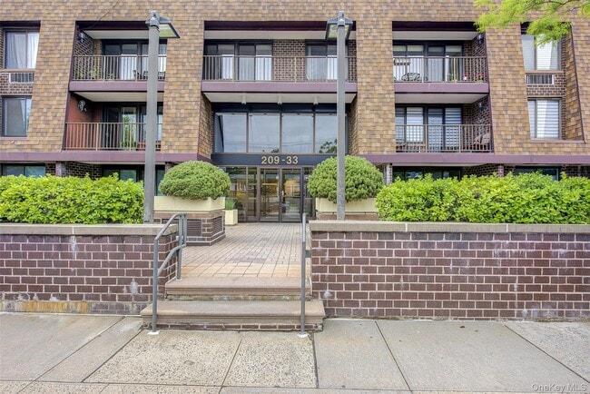 Building Photo - 209-33 26th Ave Unit TC Rental