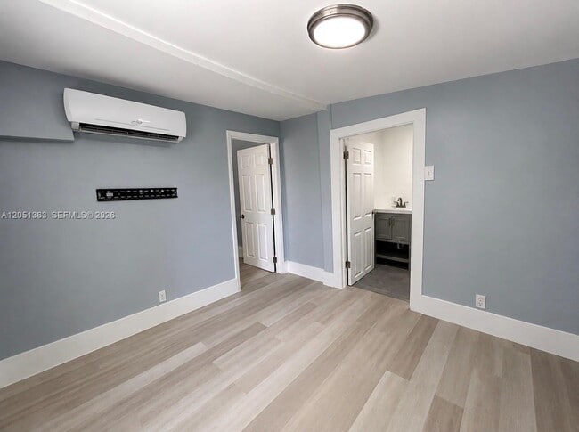 1872 NW 1st St Unit 3