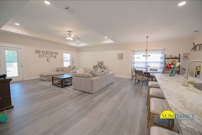 Photo - Stunning 3 Bedroom Home in Navarre near Highway 98!