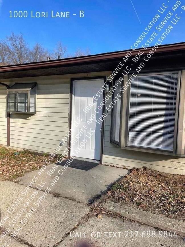 Photo - 1000 Lori Ln Unit B