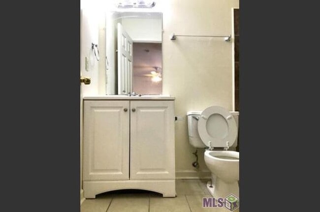 Photo - 8531 Rush Ave