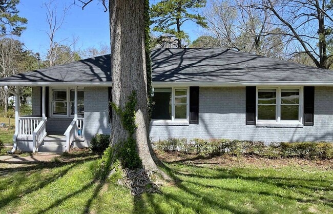 Building Photo - 4803 Glenwood Rd