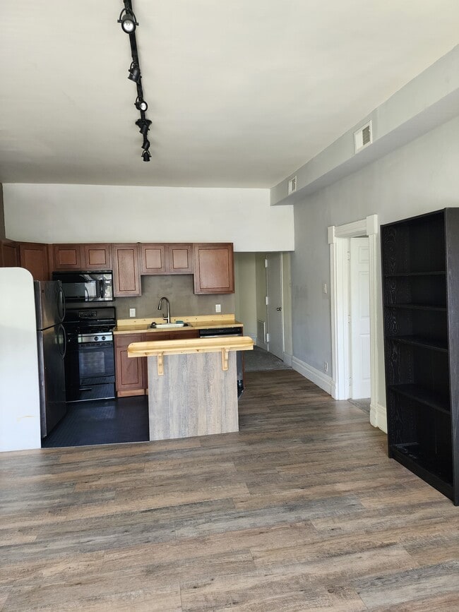 Photo - 5515 Hays St Unit 1