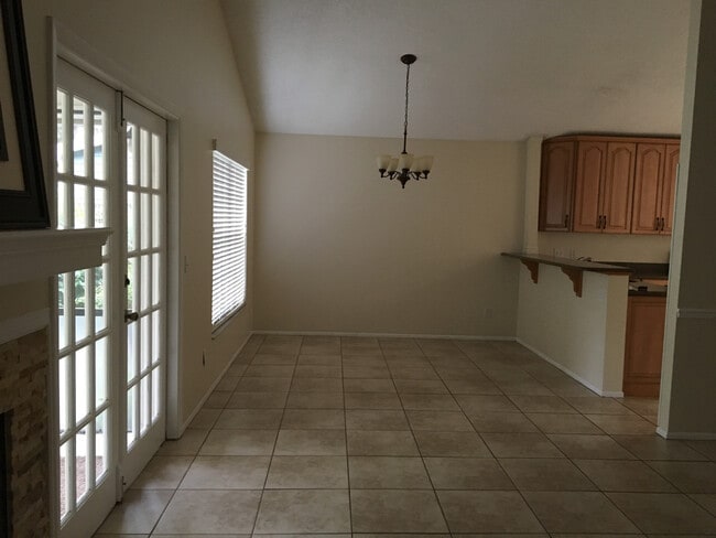 Photo - Very Nice 3/2