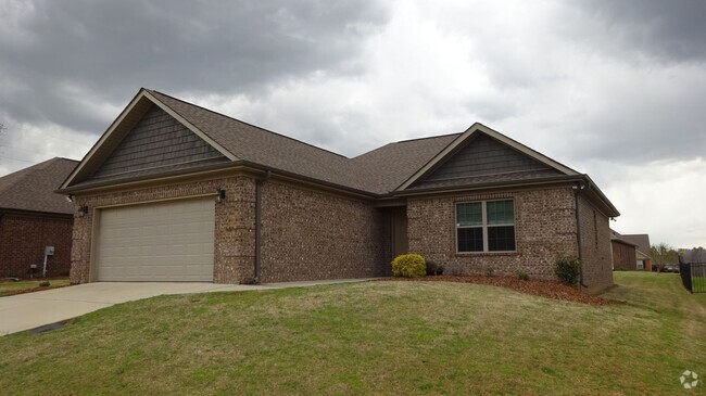 Building Photo - Brookhill Terrace Athens City Schools Rental