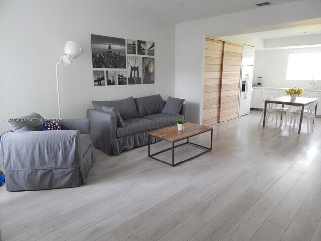 Photo - 831 10th St Unit 102