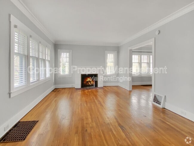 Building Photo - 1131 Benjamin Ave SE Rental