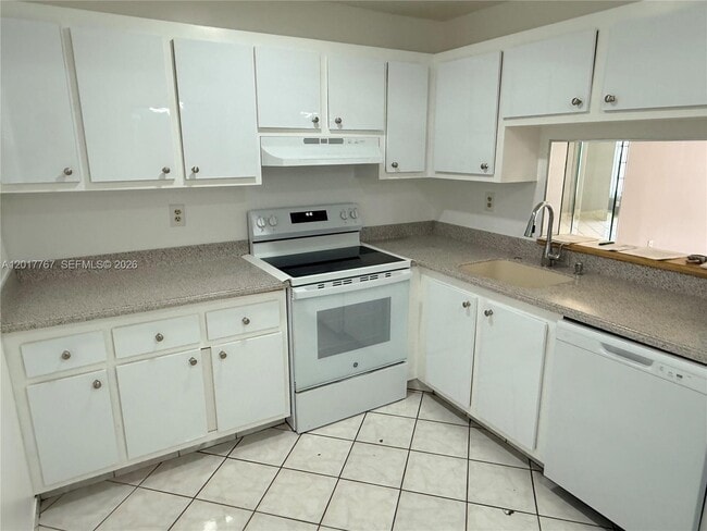Photo - 1820 SW 81st Ave Unit 3416